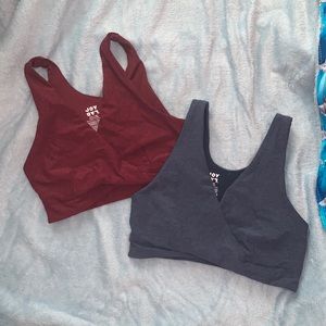 2 joylab v neck sports bras